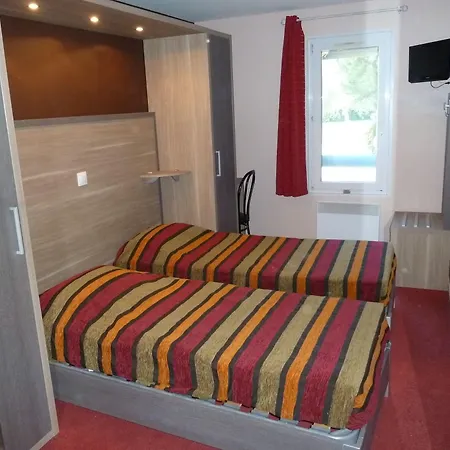 Lou Mistralou Hotel Saint-Andiol