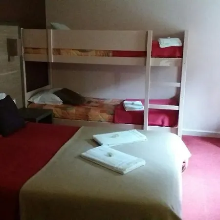 Lou Mistralou Hotel Saint-Andiol