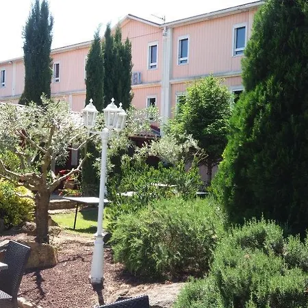 Lou Mistralou 3* Saint-Andiol