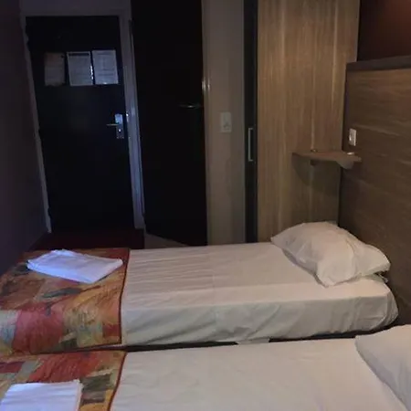 Lou Mistralou Hotel 3*